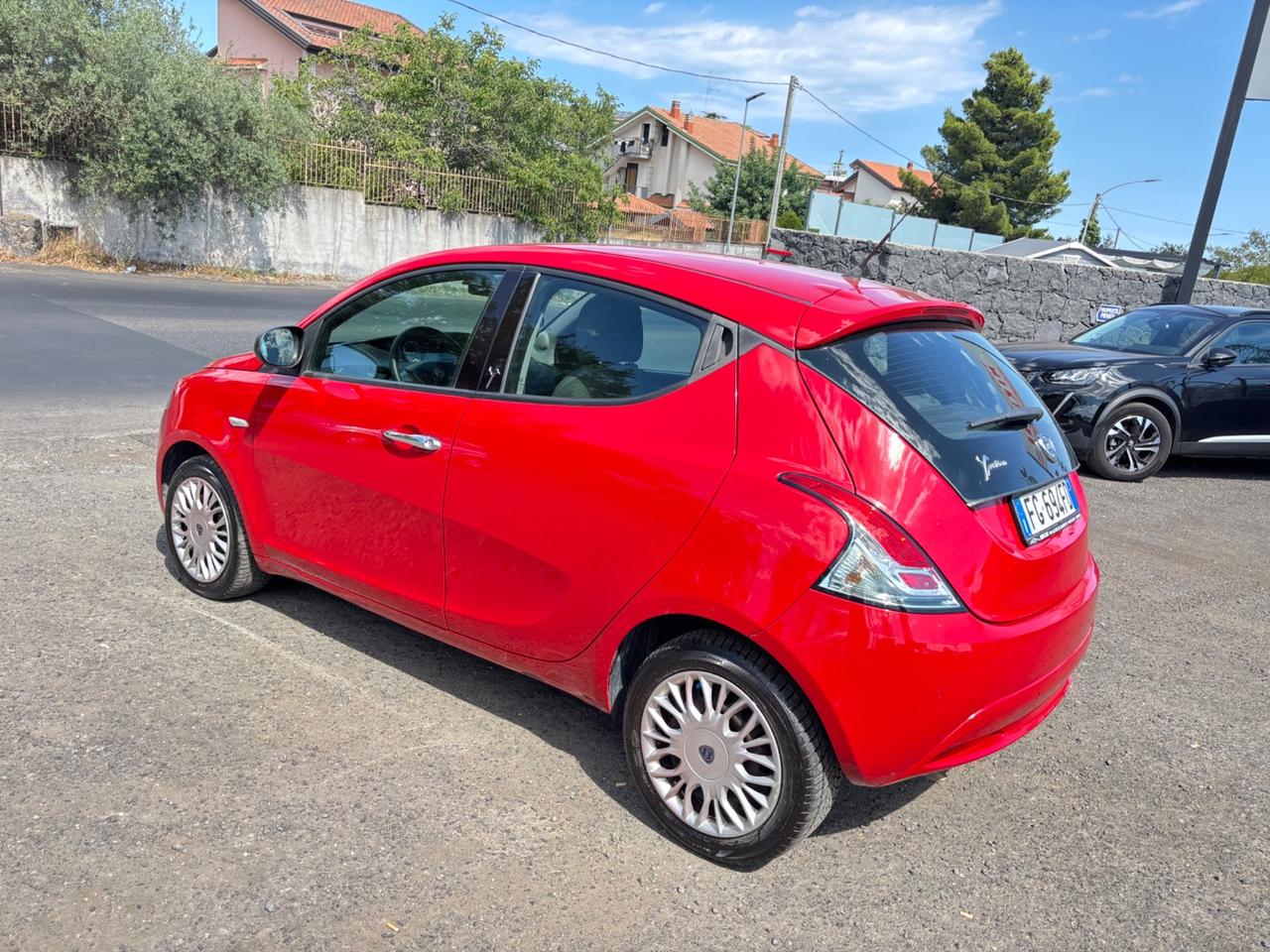 Lancia Ypsilon 1.2 69 CV 5 porte Silver