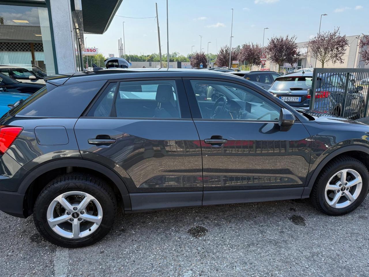 AUDI Q2 35 TFSI S tronic