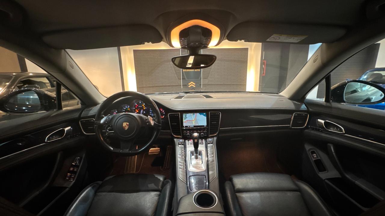 Porsche Panamera 3.0 300CV PLATINUM EDITION - 2015