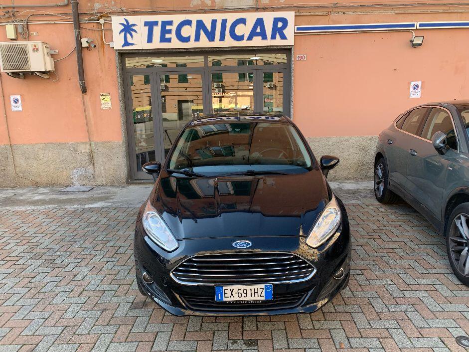Ford Fiesta 1.5 TDCi 75CV 5 porte Titanium - UNIPROPRIETARIO