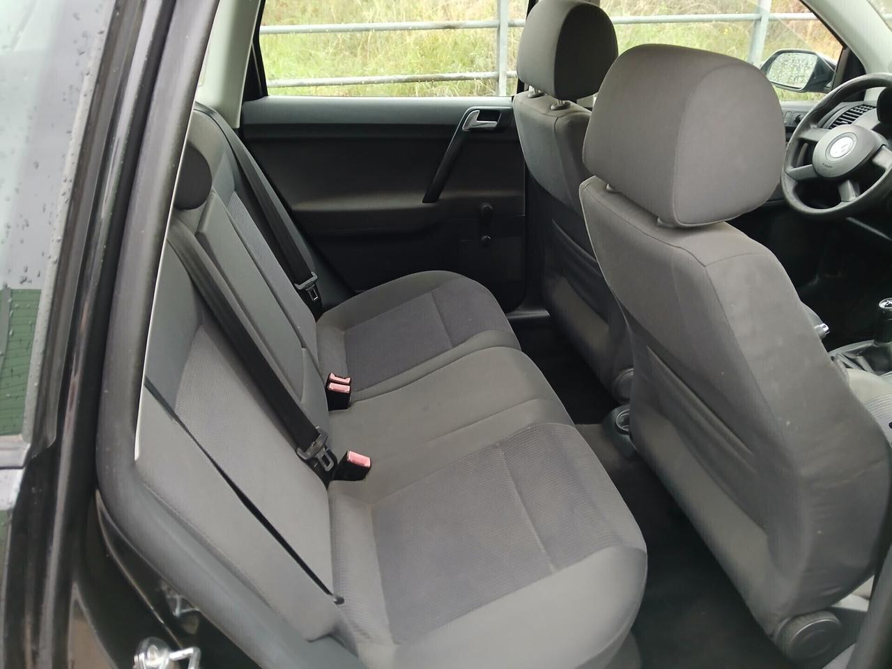 Volkswagen Polo 1.2/64CV 12V 5p KM CERTIFICATI