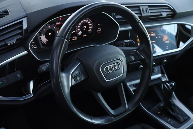 AUDI Q3 35 TDI S tronic