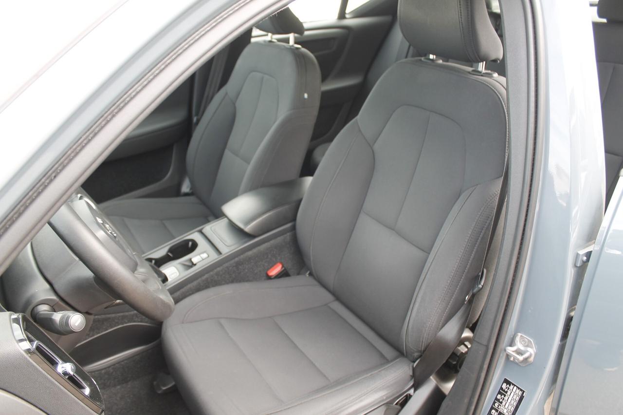 Volvo XC40 D3 Geartronic Momentum Pro