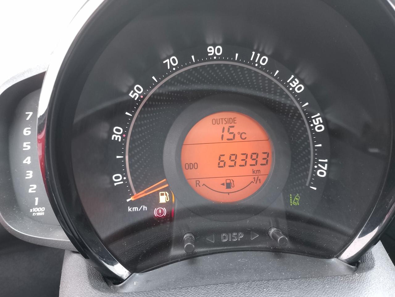 Toyota Aygo Connect 1.0 VVT-i 72 CV 5 porte x-clusiv