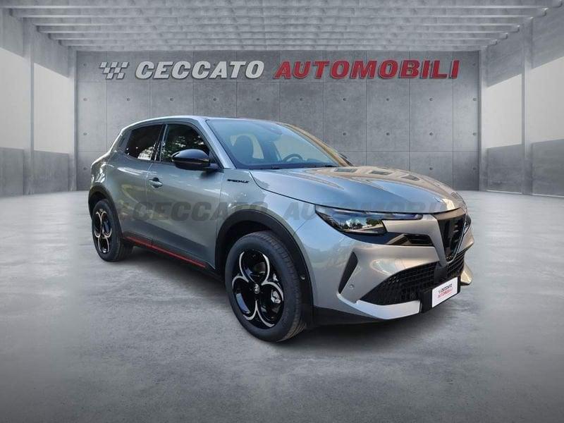 Alfa Romeo Junior Junior 1.2 ibrida Speciale 145cv edct6