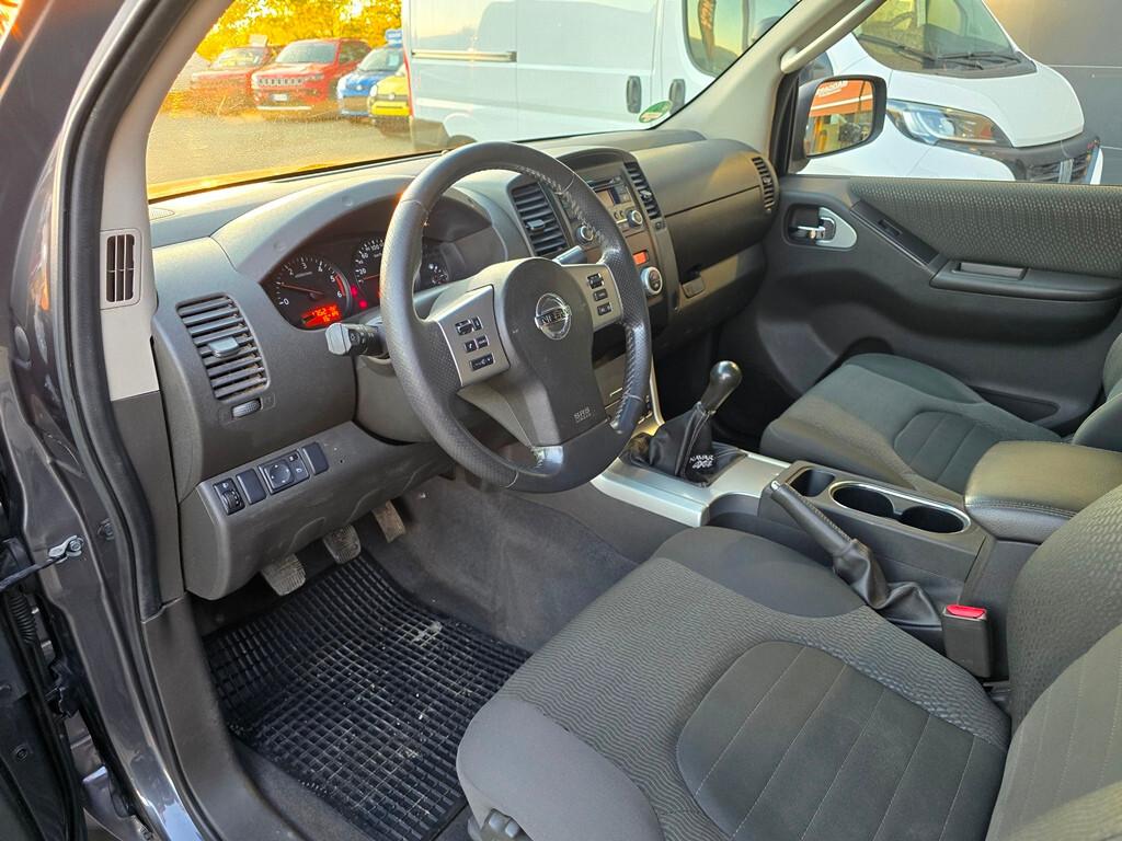 Nissan Navara 2.5 dCi 190CV King Cab LE DA VETRINA!