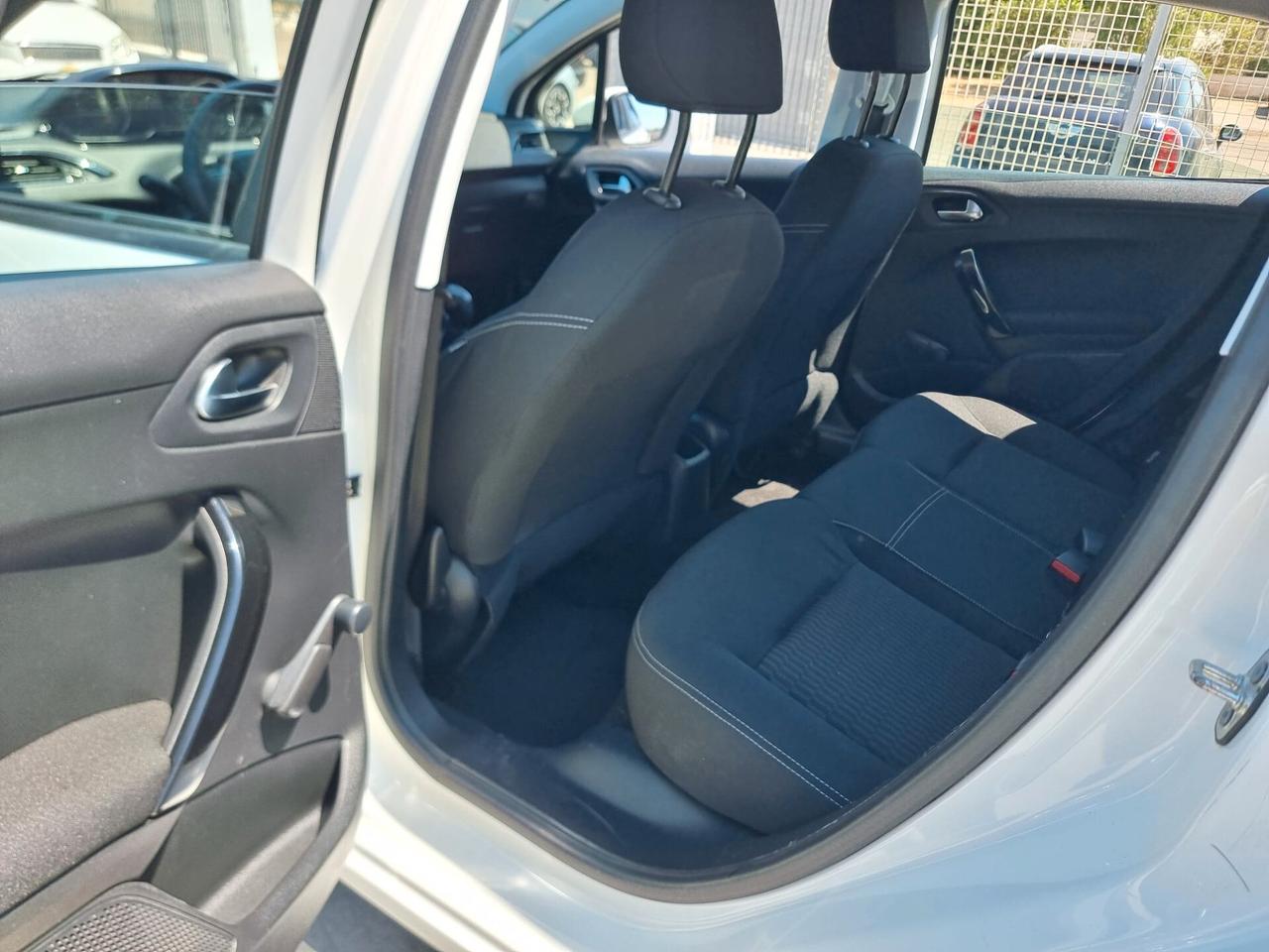 Peugeot 208 BENZINA 68CV 5 porte Access