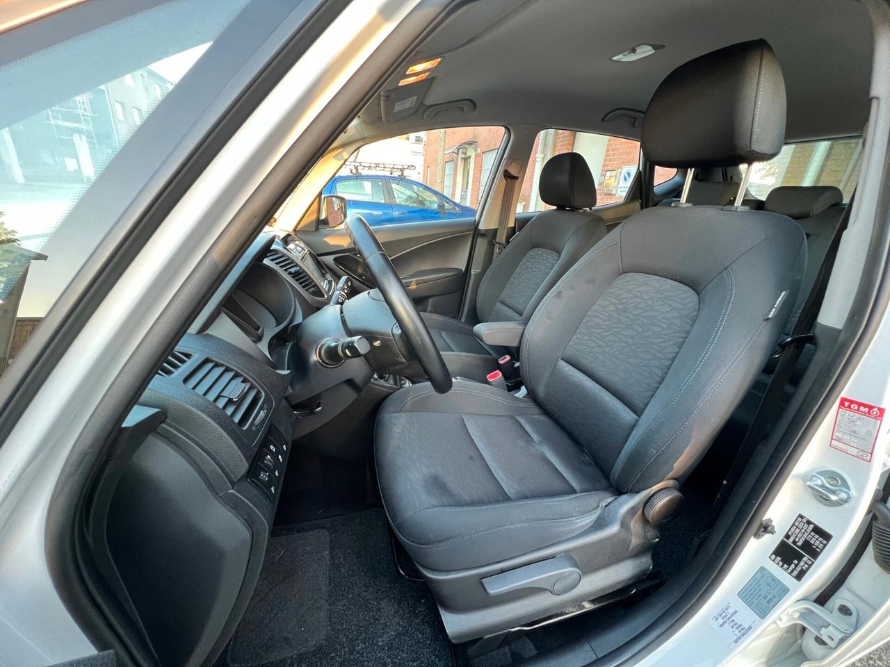 Hyundai iX20 GPL CASA MADRE