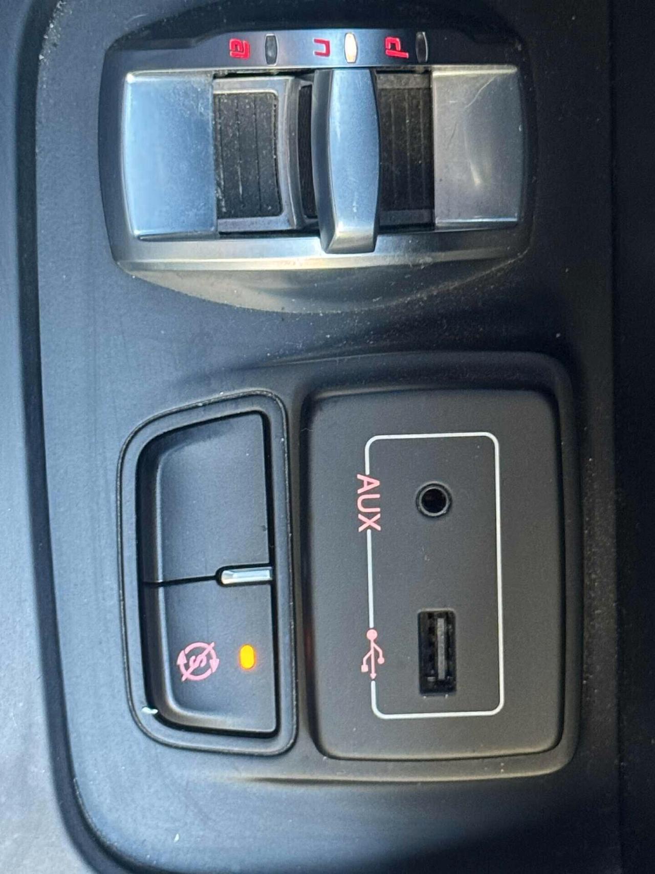 Alfa Romeo Giulietta Anno 2015 105 CV 1.6 Diesel