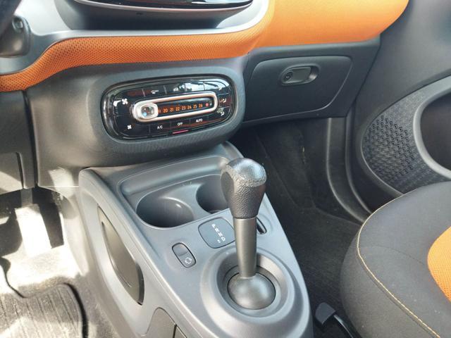 SMART ForTwo 1.0cc TWINAMIC PASSION 71CV CAMBIO AL VOLANTE
