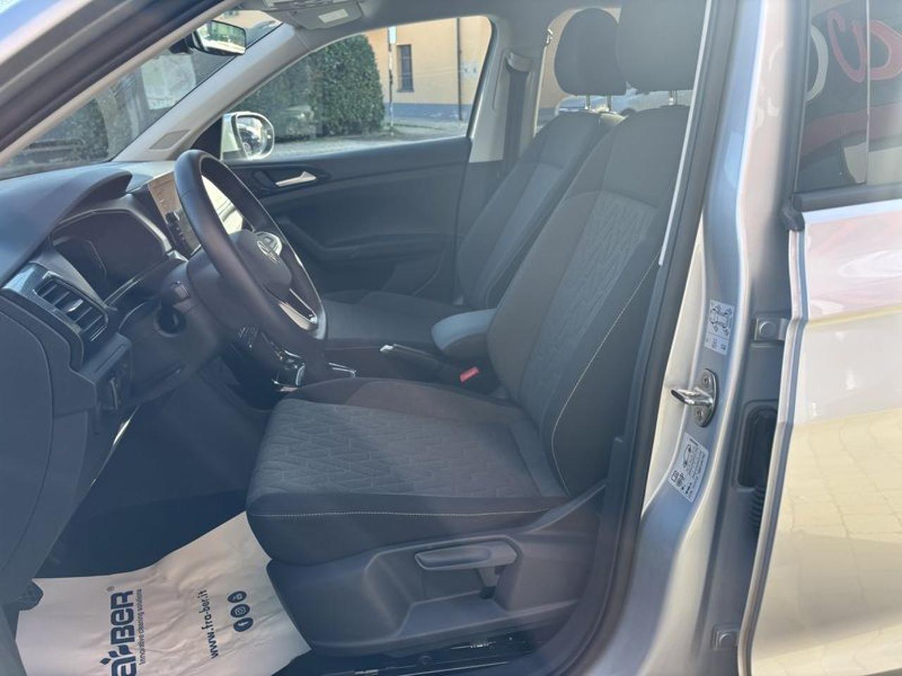 Volkswagen T-Cross 1.0 TSI 115 CV Life LED-APP CONNECT-17"