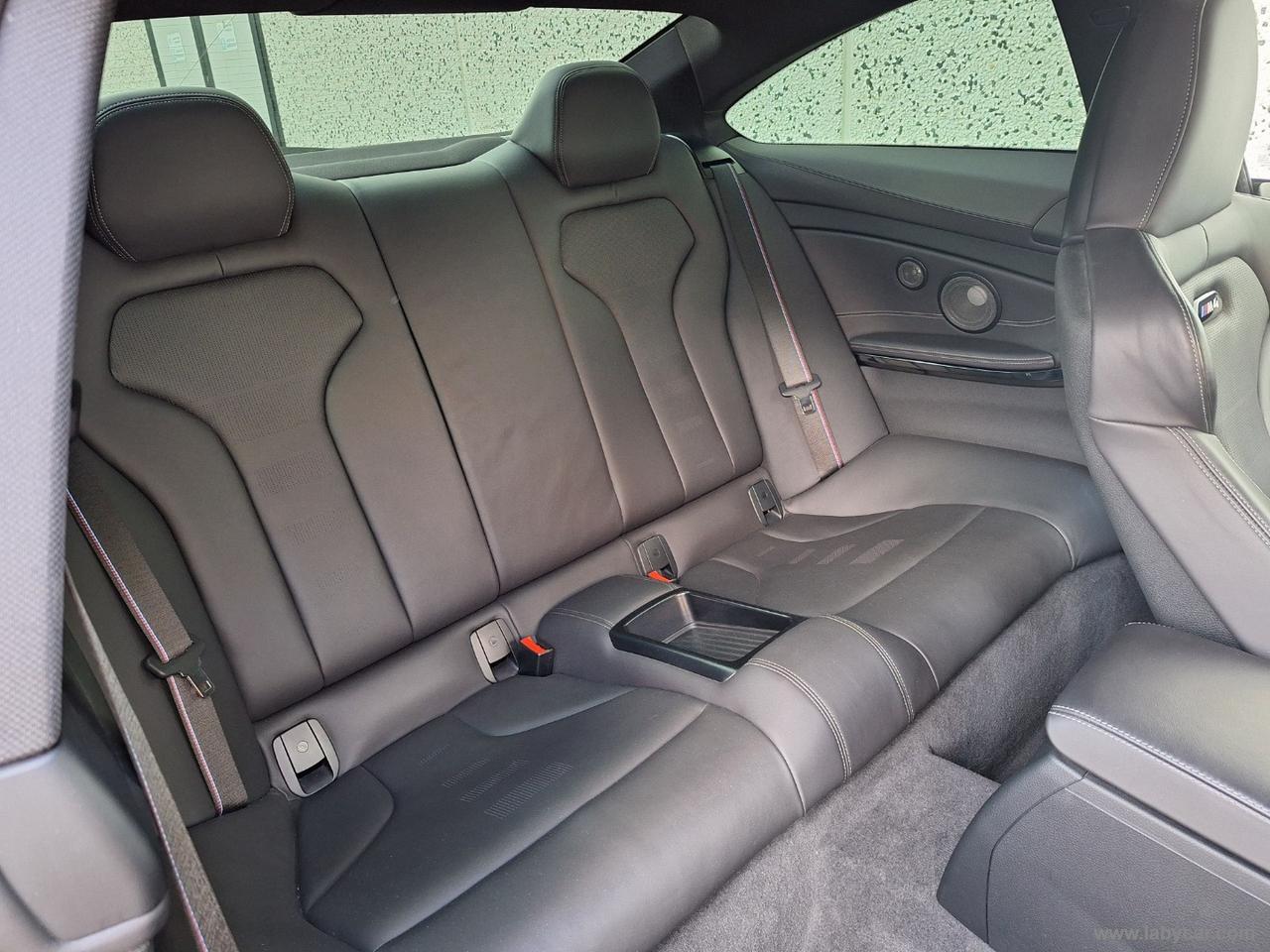 BMW M4 COMPETITION MILLTEK TAGLIANDI UFFICIALI CARBONIO