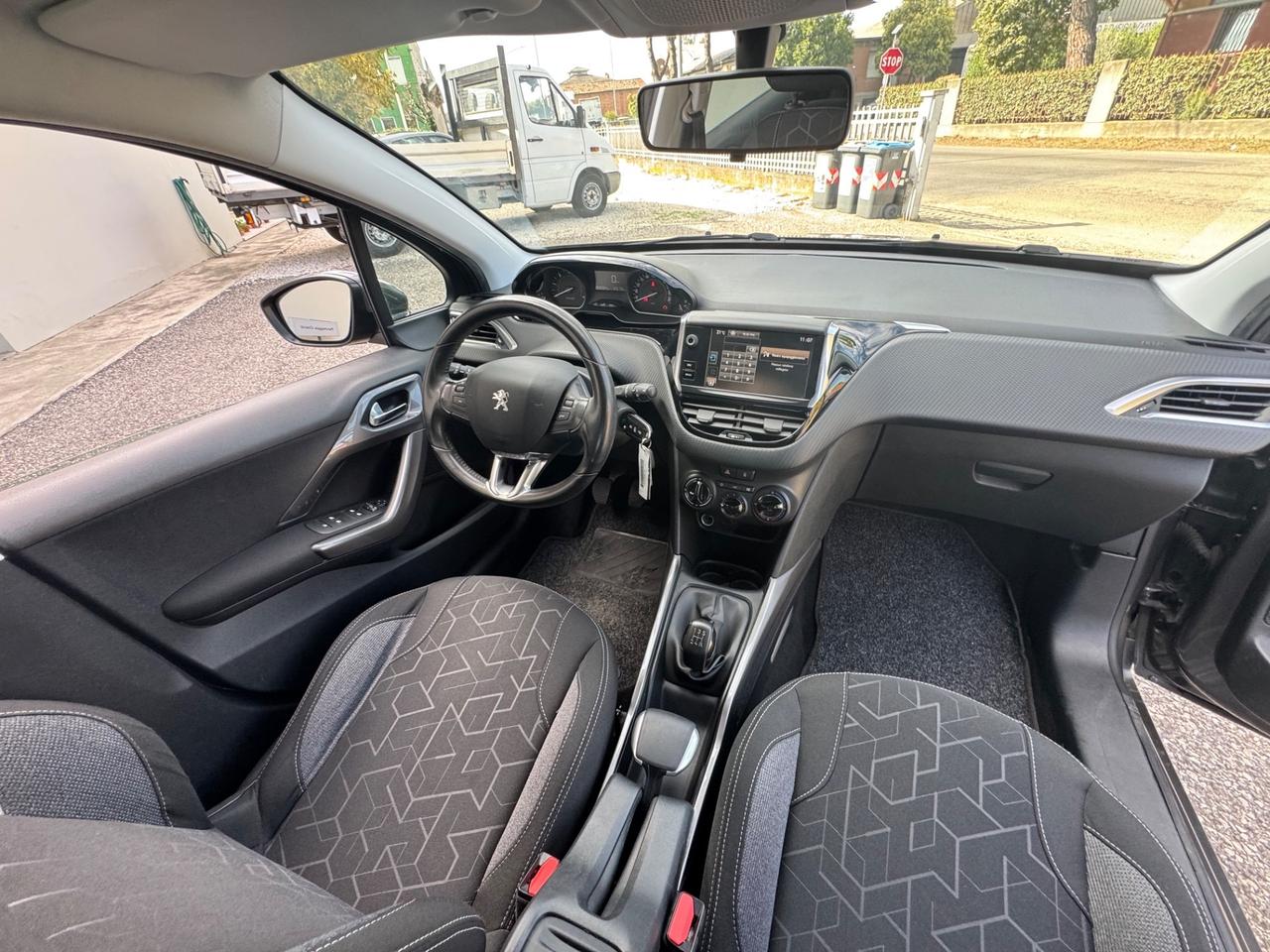 Peugeot 2008 BlueHDi 100 Active