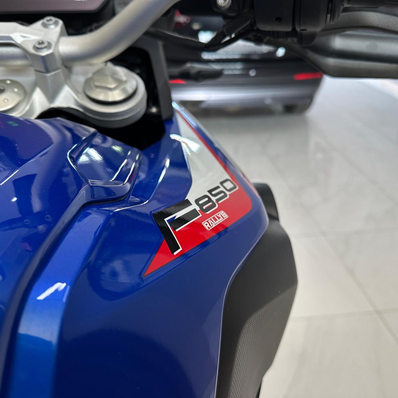 Bmw F 850 GS Style Rallye ABS My 2021 Akrapovic