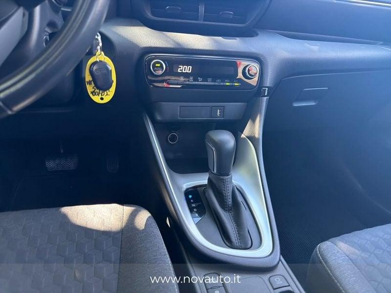 Toyota Yaris Hybrid Trend MY21