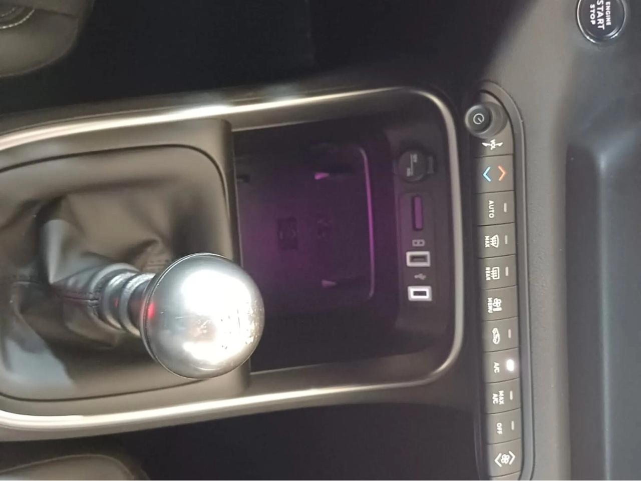 Jeep Avenger 1.2 Turbo 100 CV Summit