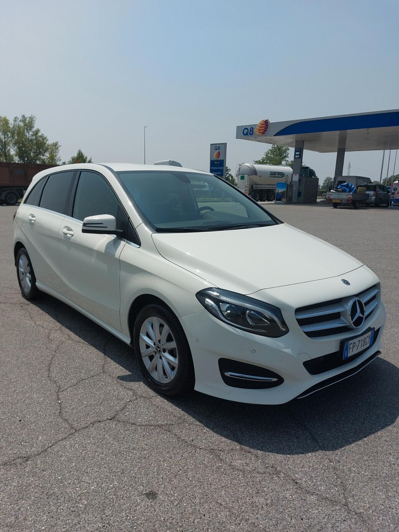 Mercedes-benz B 180 d Automatic Business