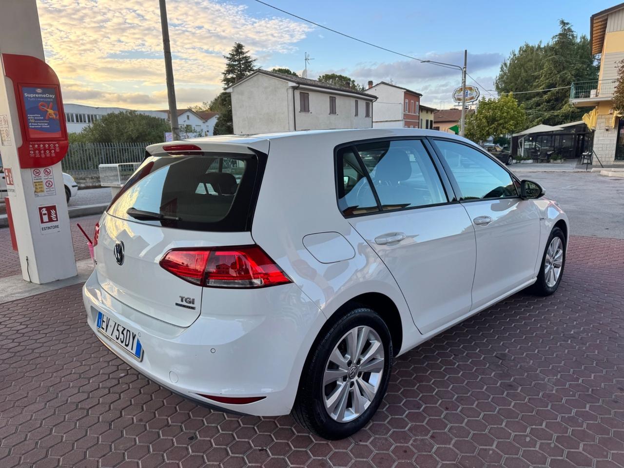 Volkswagen Golf 1.4 TGI 5p. Highline BlueMotion