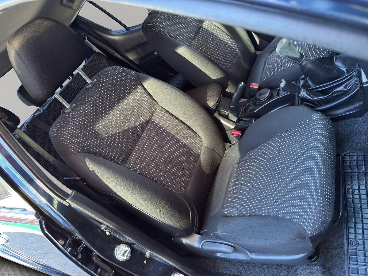 MITSUBISHI - L200 - 2.5 DI-D 178 CV DC Intense Plus