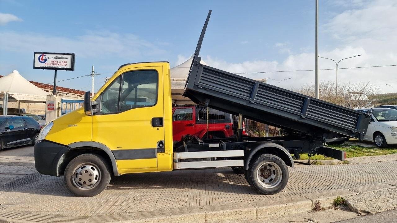 Iveco Daily 35c12 Ribaltabile Trilaterale