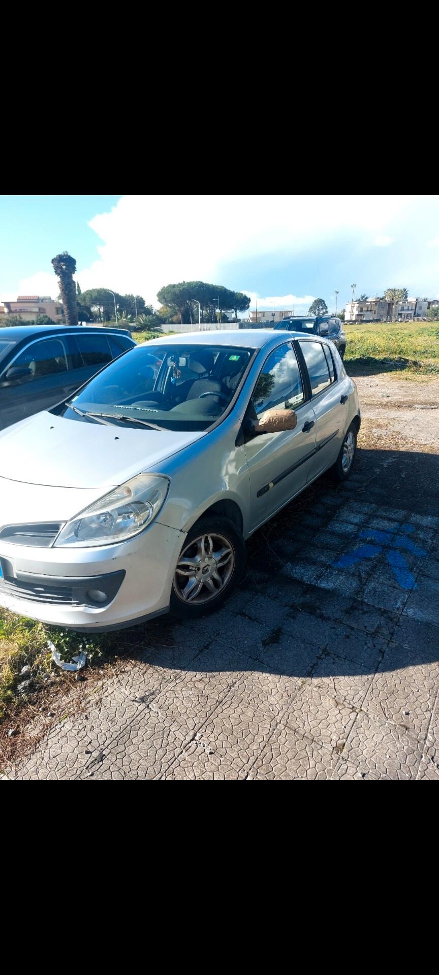 Renault Clio 1.5 dCi 85CV 5 porte Dynamique