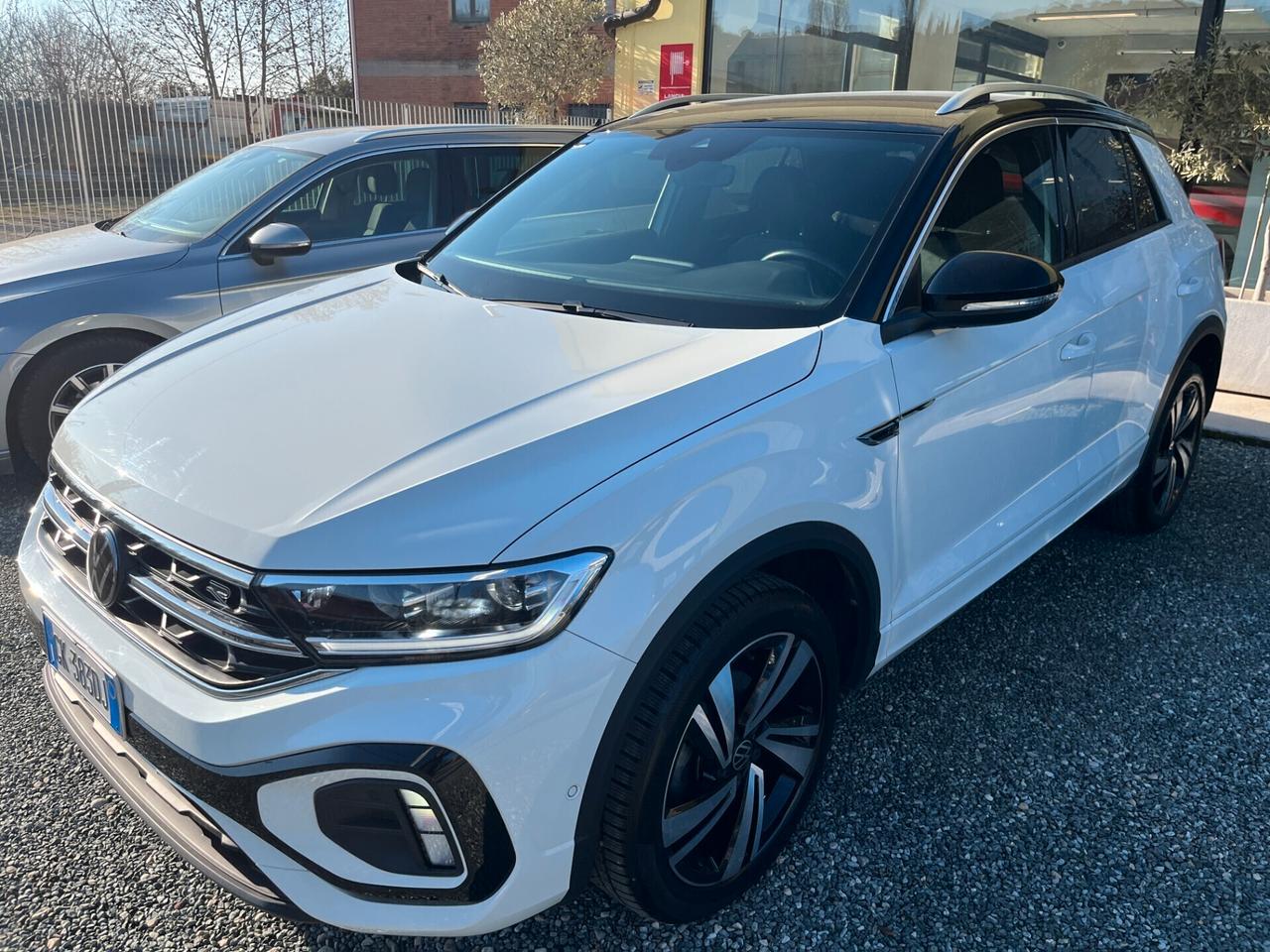 Volkswagen T-Roc 1.5 TSI ACT R-Line 10/2022 **KM 68198**