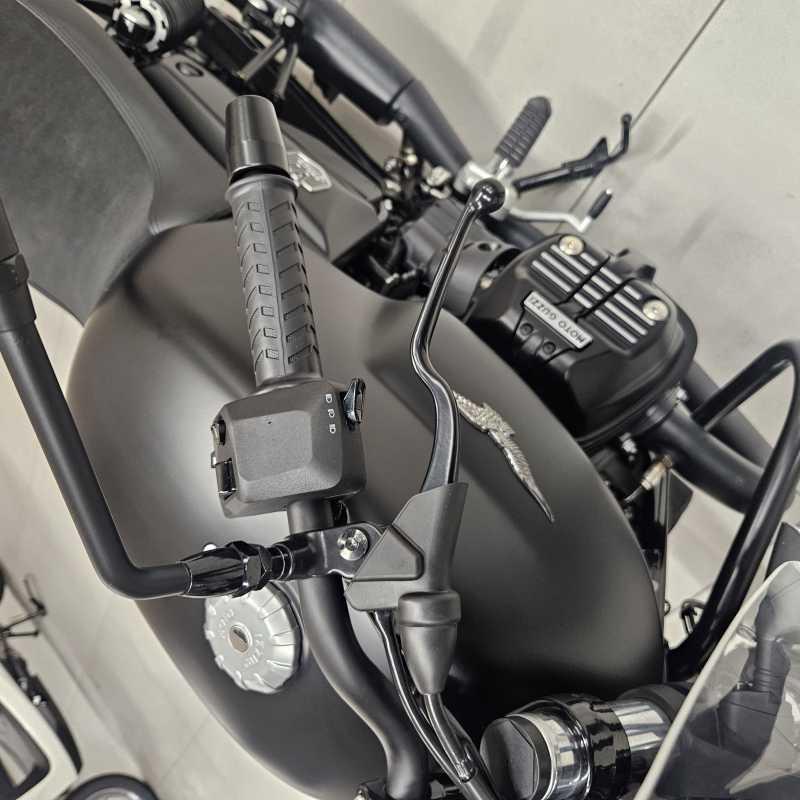 Moto Guzzi V7 Stone - 2026
