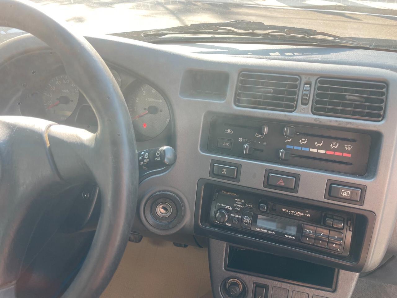 Toyota RAV 4 2.0i 16V cat 3 porte Fun