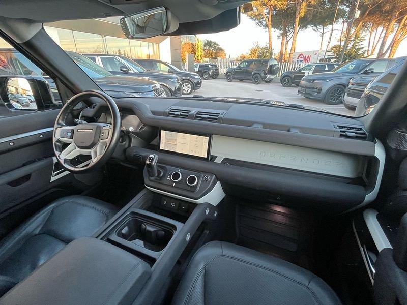 Land Rover Defender 110 3.0 I6 MHEV SE AWD Auto