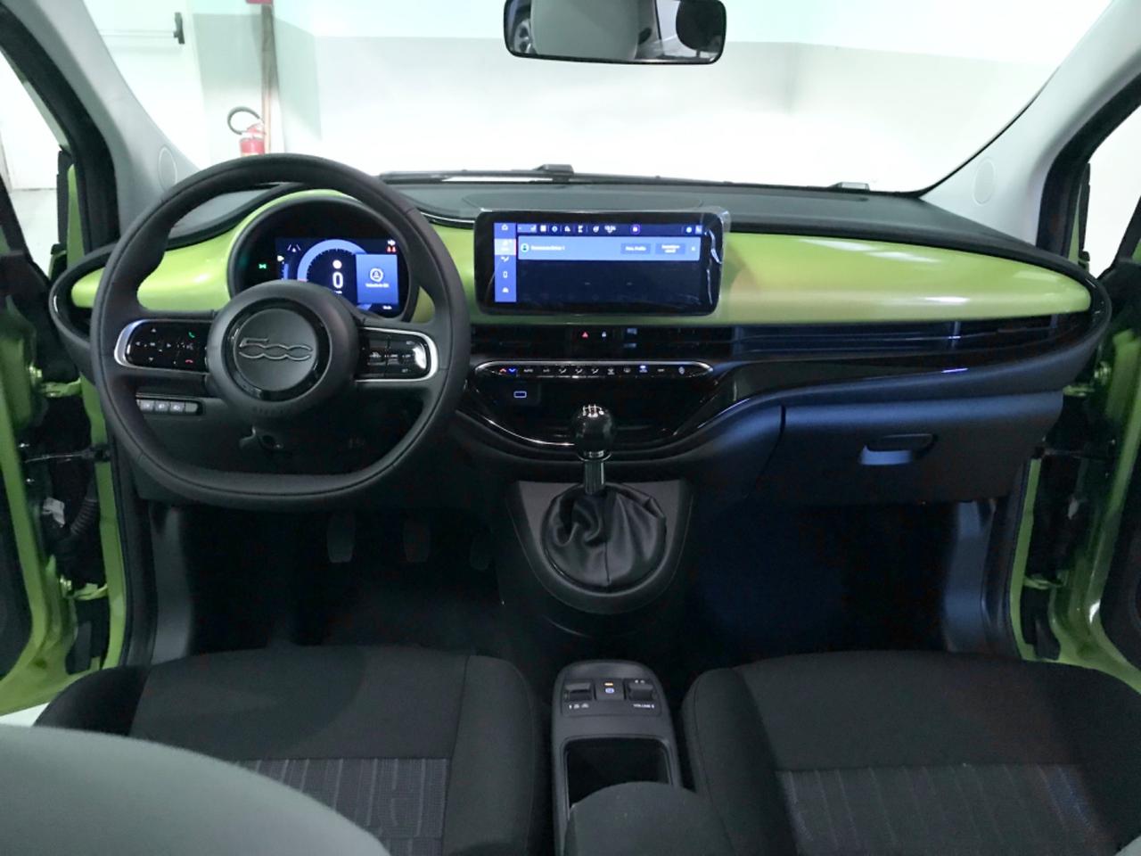 Fiat 500 Berlina Hybrid Icon