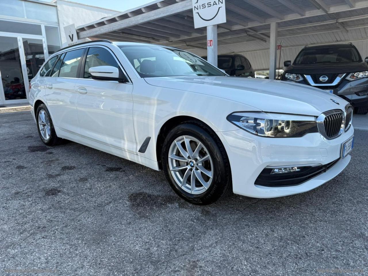 BMW 520d xDrive Touring Business
