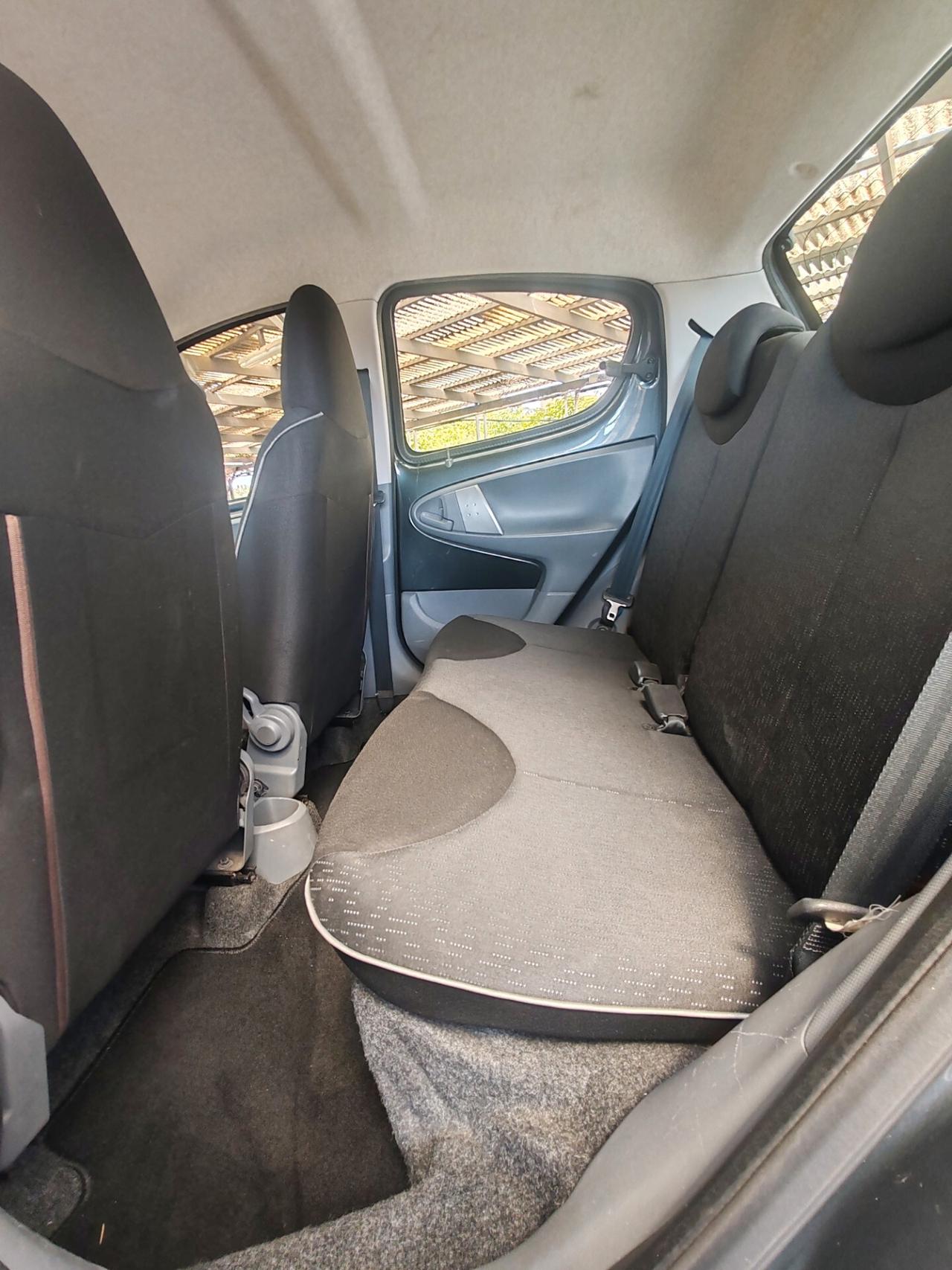 Peugeot 107 1.0 68CV 5p. Plaisir