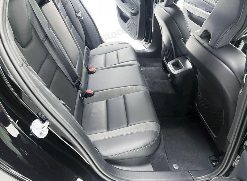 Volvo V60 V60 B4 (d) 197CV GEARTRONIC PLUS DARK