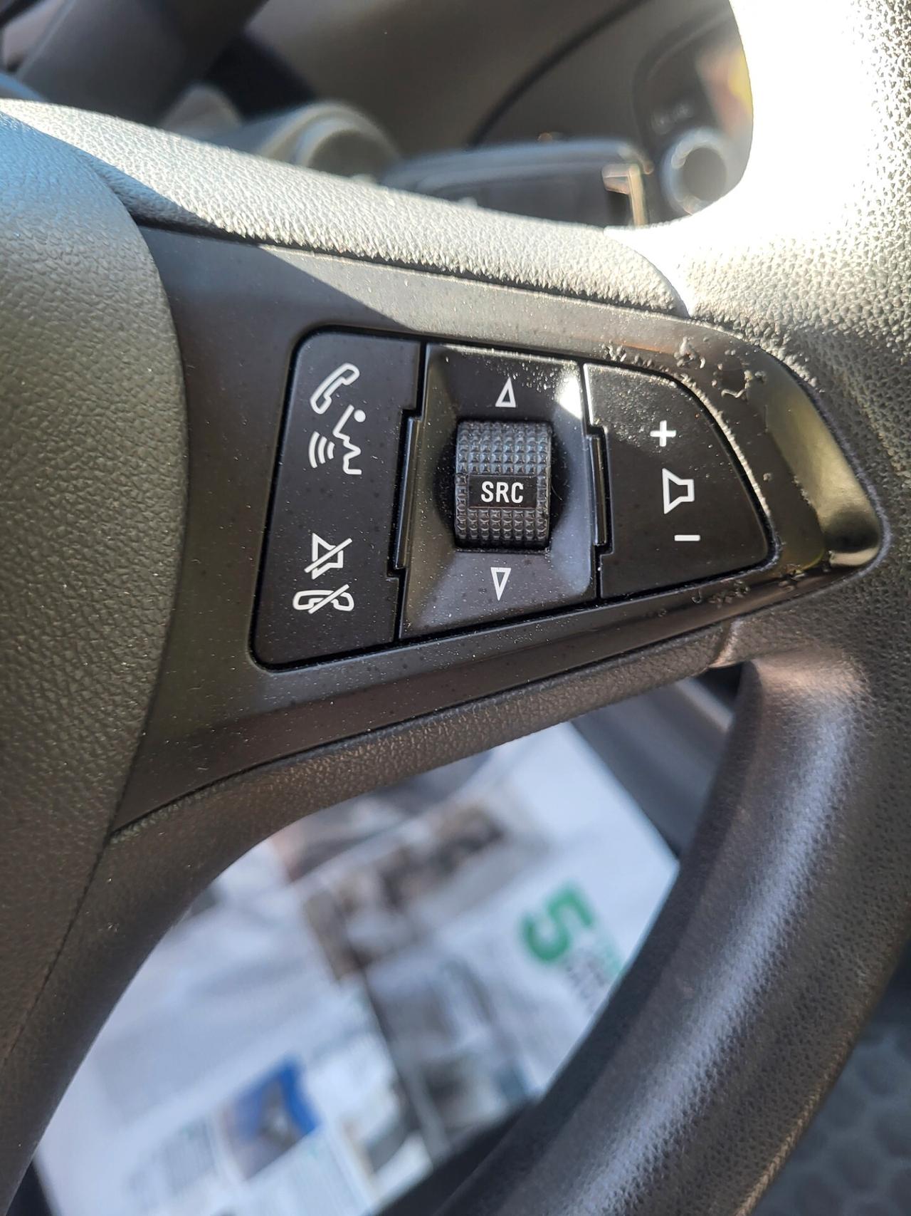 OPEL CORSA 1,4 GPL-UNICA PROPR-3 REVISIONI-EURO 6