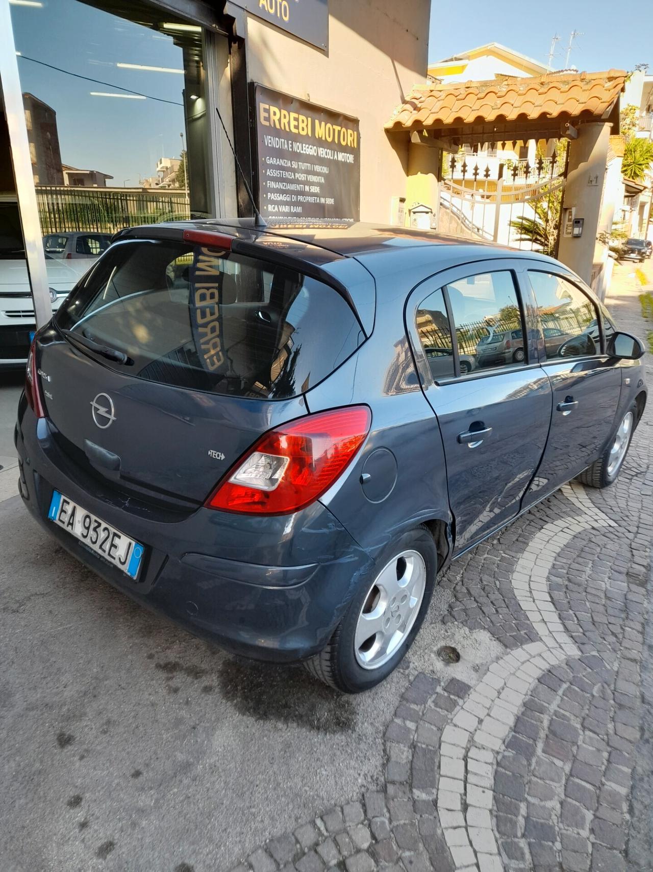 Opel Corsa 1200 GPL FINO AL 2030