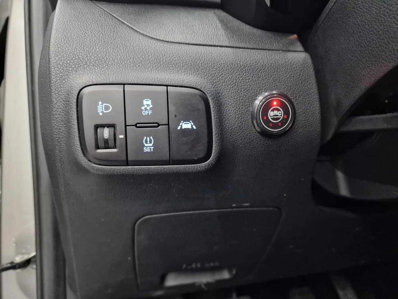 Hyundai i10 1.0 GPL Econext Tech 67CV