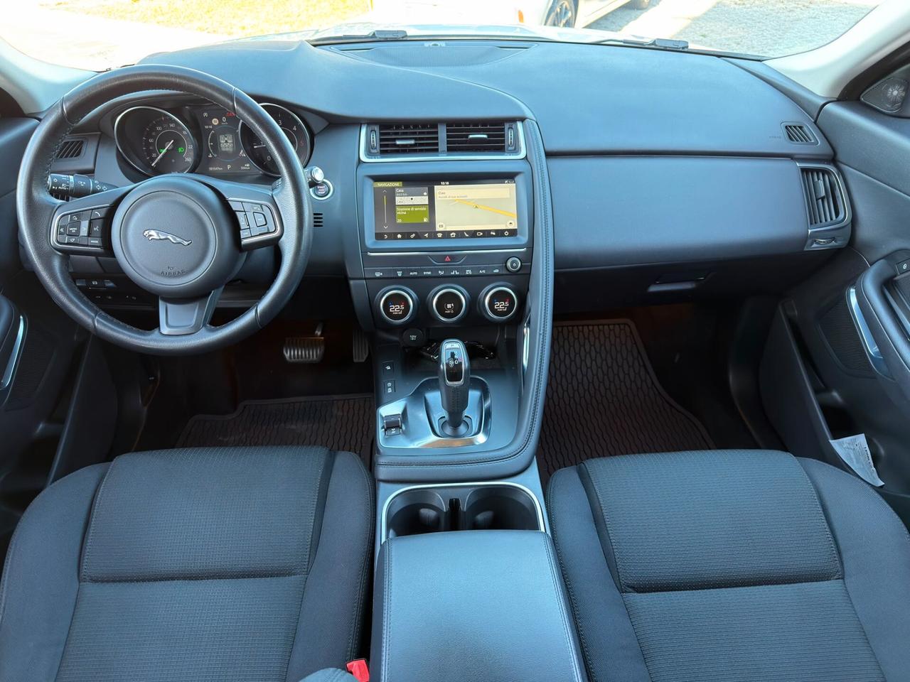Jaguar E-Pace 2.0D i4 150 CV AWD auto - COMMERCIANTI