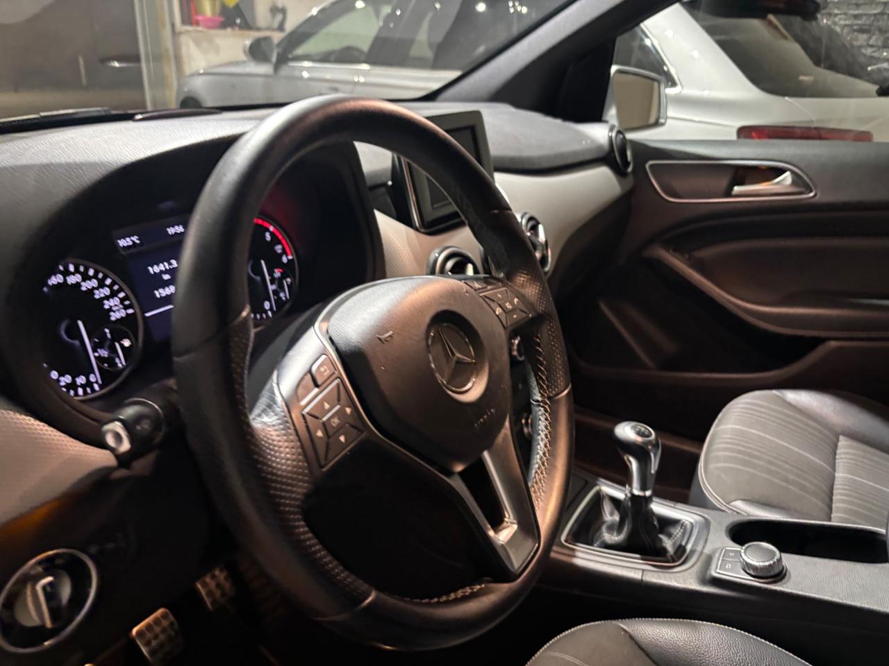 Mercedes-benz B 180 CDI Premium