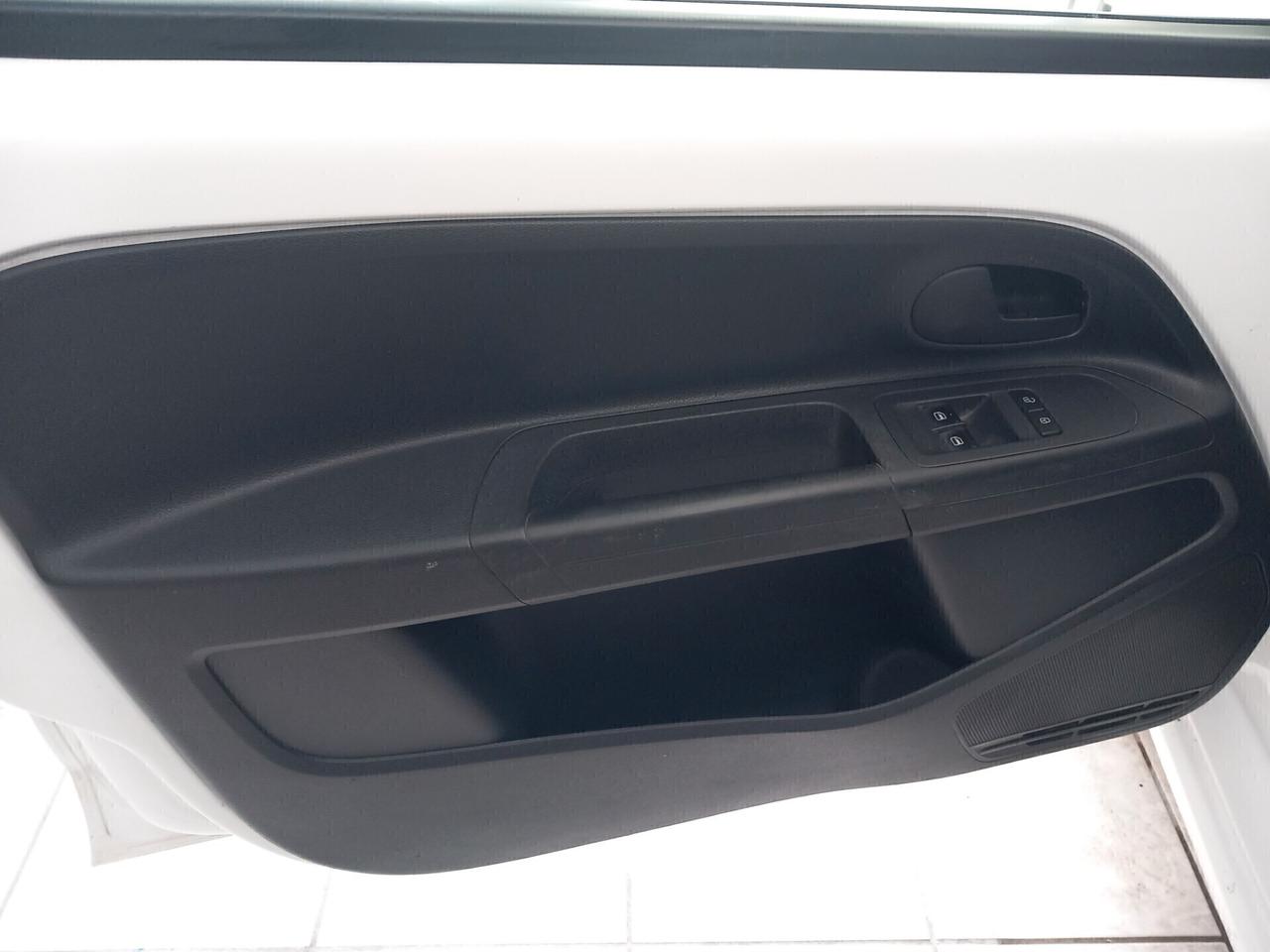 Volkswagen Up anno 2018 1.0 benzina metano 78 mila km