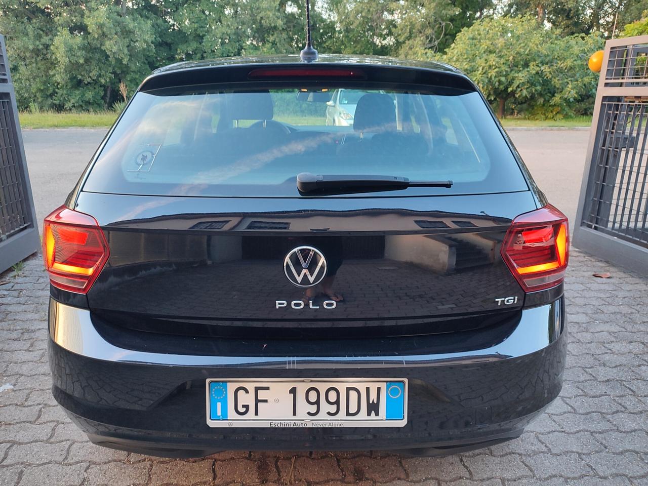 VOLKSWAGEN POLO DEL 2021 TGI A METANO DI CASA
