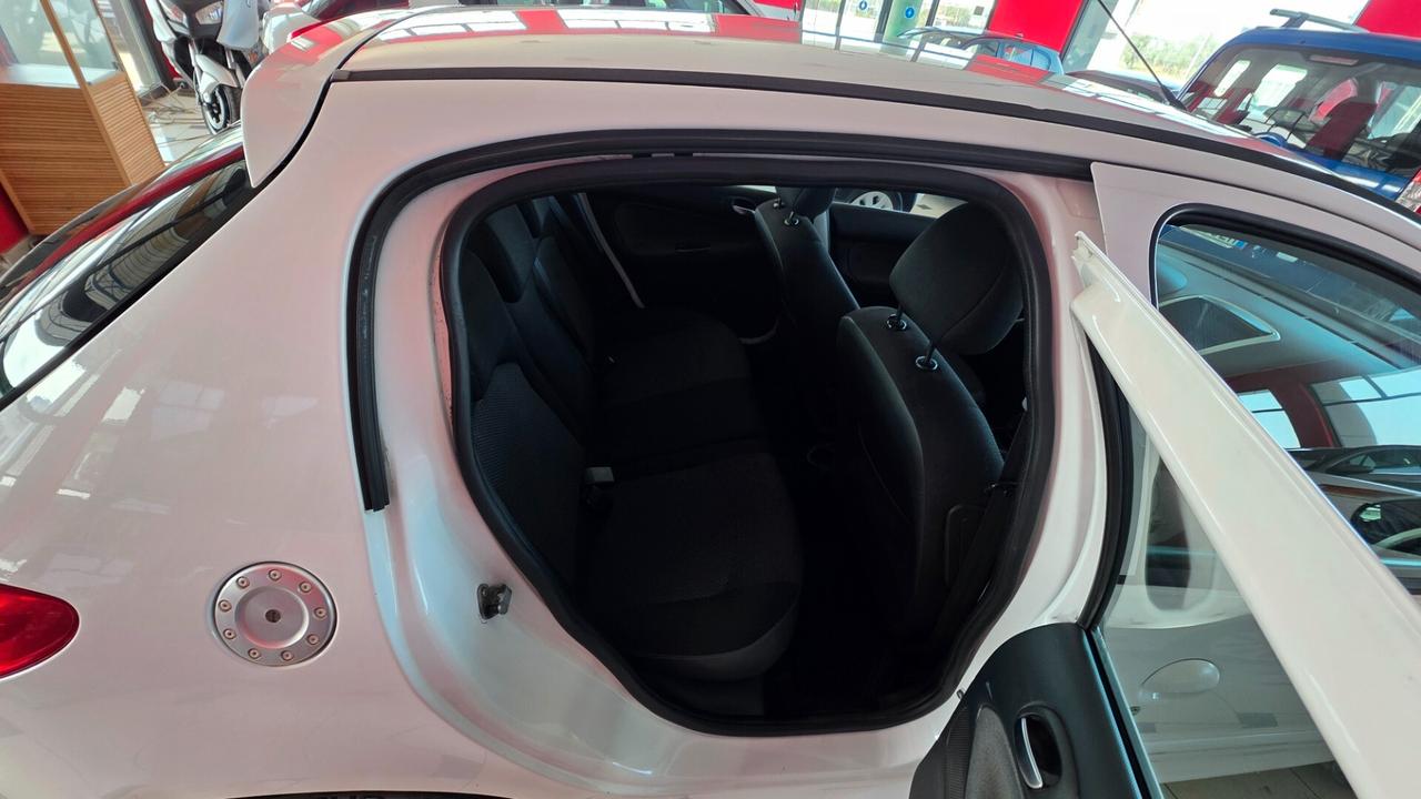 Peugeot 206 Plus 1.4 HDi 70CV 5p. Energie