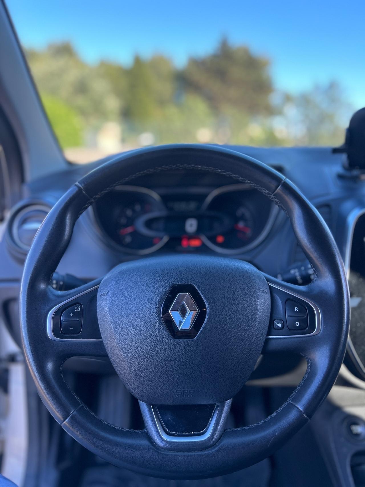 Renault Captur 1.5 90 CV MOD.2019/NAVI