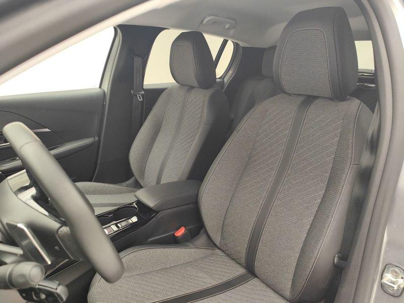 Peugeot 208 II 2023 1.2 hybrid Allure 110cv e-dcs 6