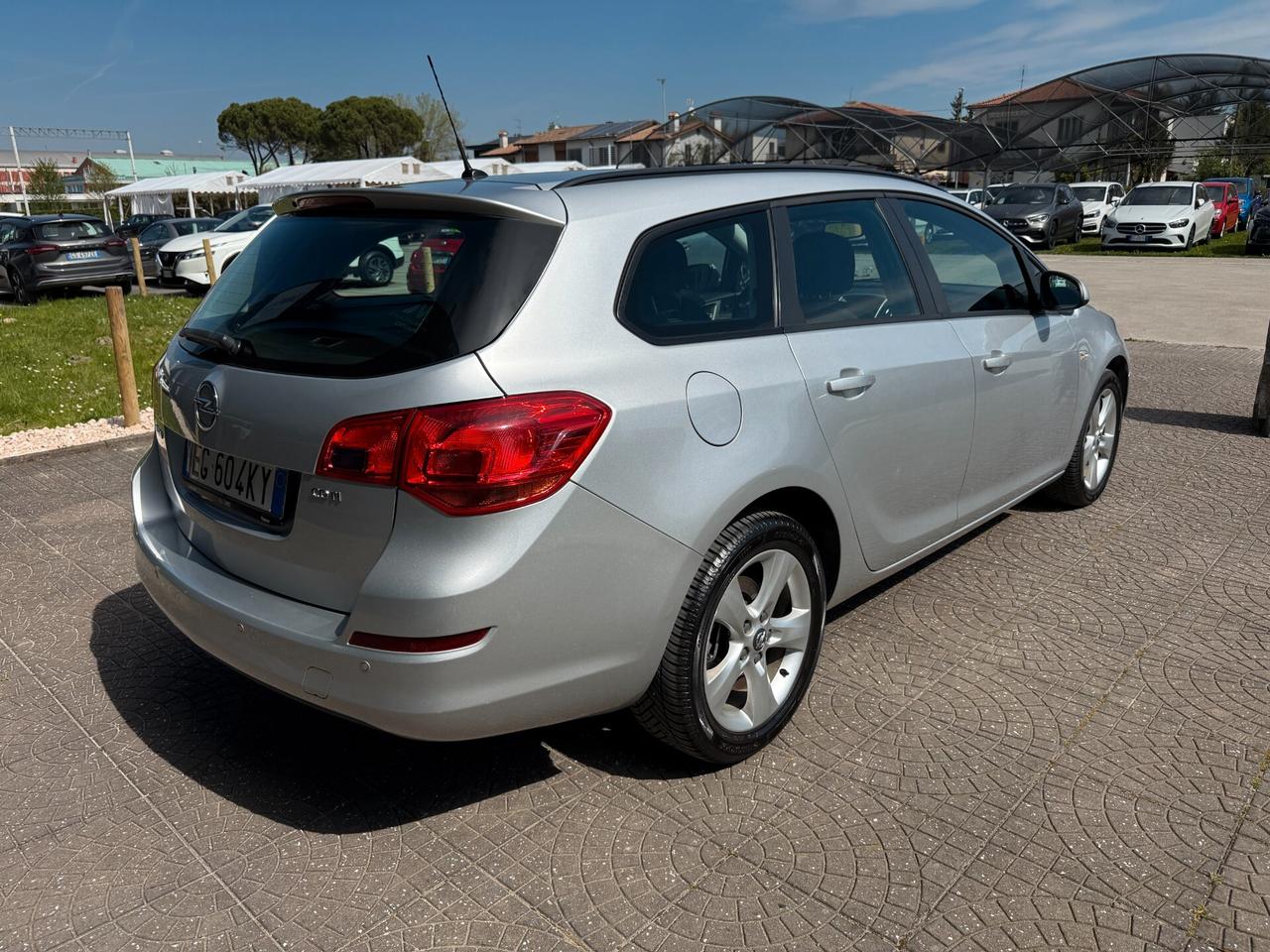 Opel Astra 1.7 CDTI 110CV Station Wagon Cosmo