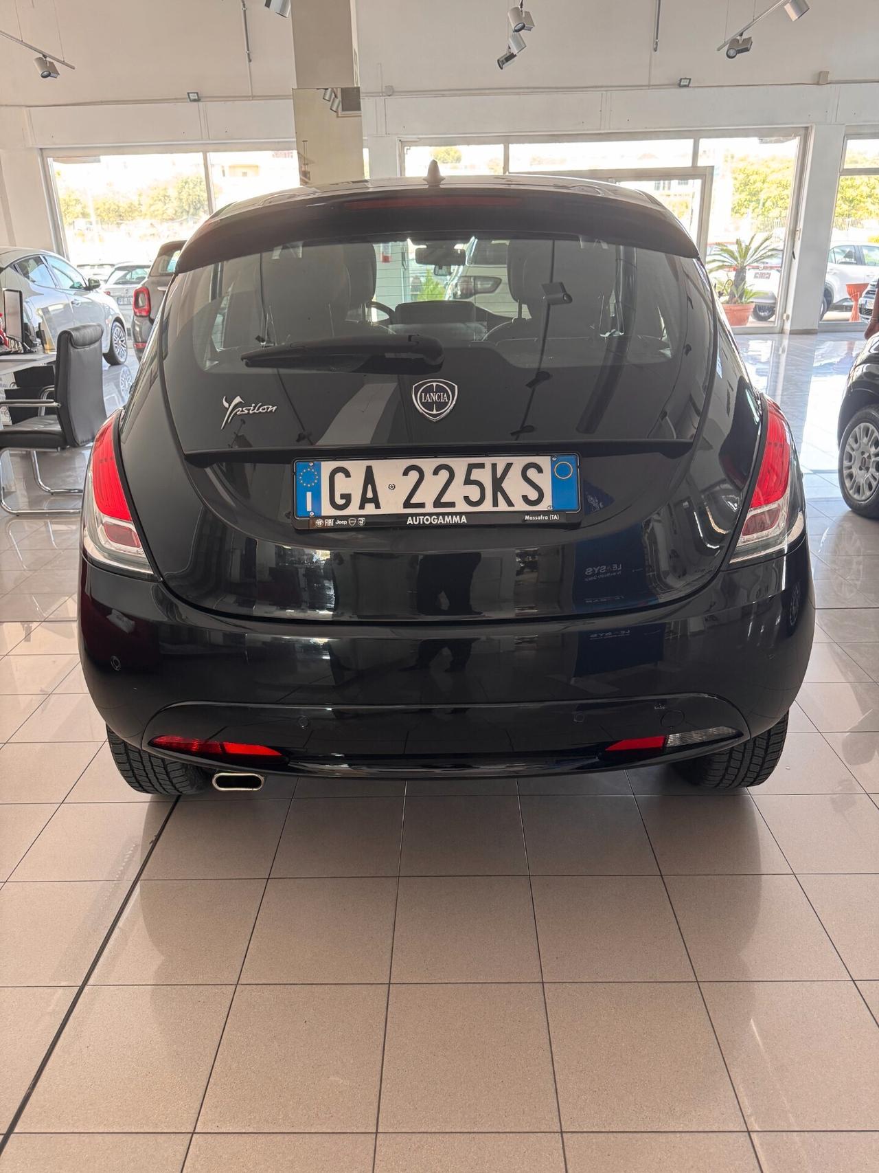 YPSILON GOLD 1.2 BZ FULL OPTIONAL