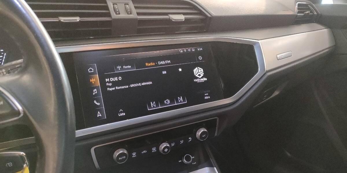 Audi Q3 35 2.0 tdi Business Advanced s-tronic