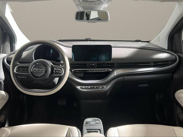 FIAT 500 Berlina 42 kWh La Prima 320 Km Autonomia