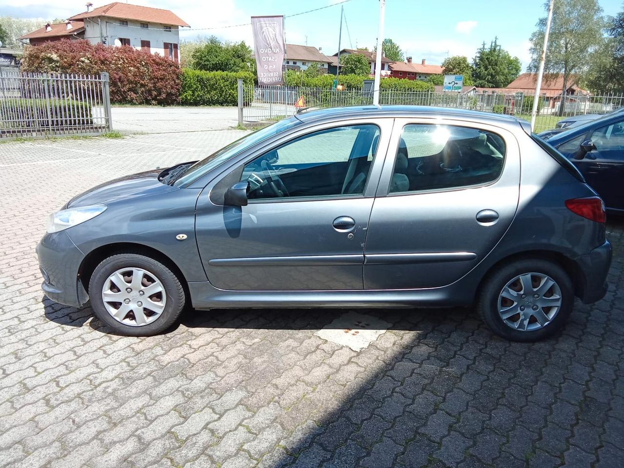 Peugeot 206 Plus 1.1 60CV 5p. ONE Line