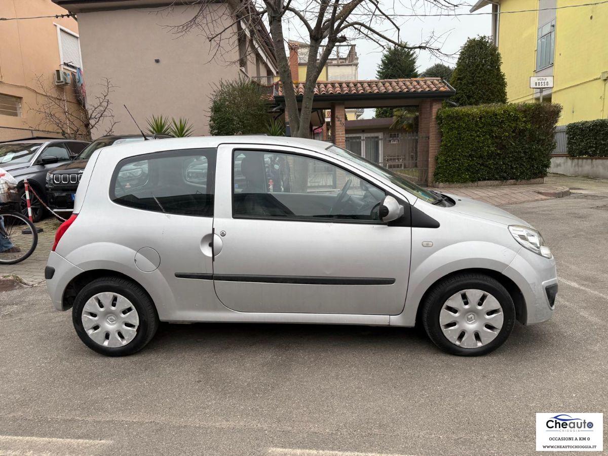RENAULT - Twingo - 1.2 8V Privilège