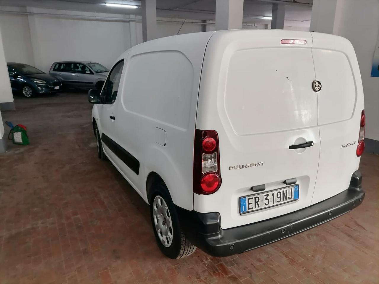 Peugeot Partner 1.6 Hdi 90cv Furgone 3p OK NEOP.